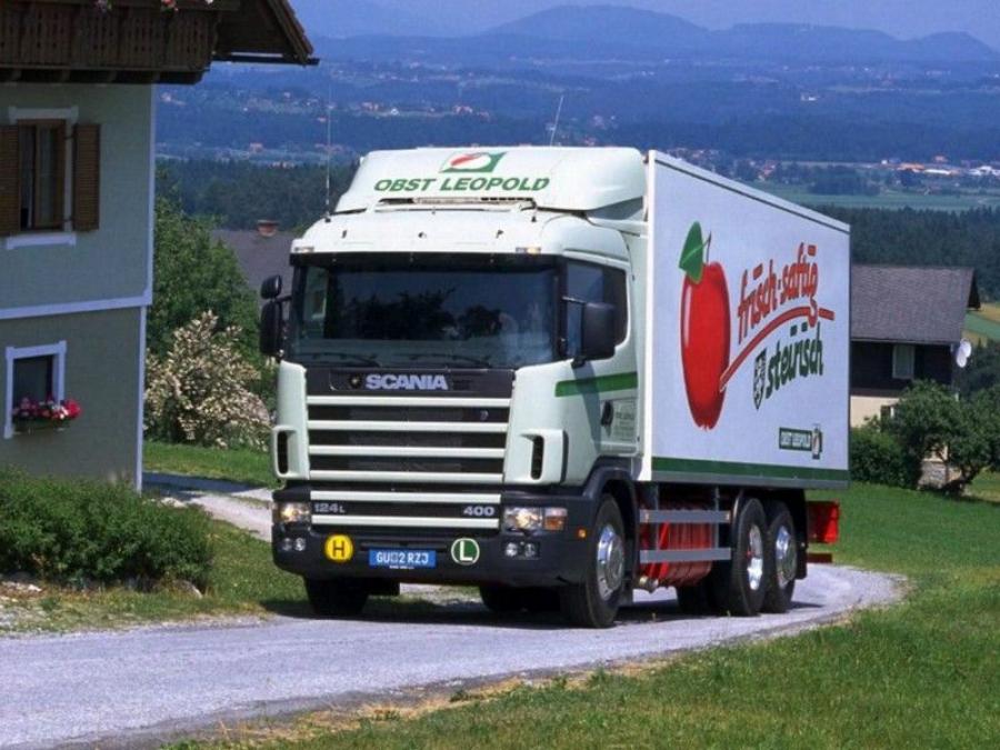  Scania R124L 400 6x2 1995 года  (фото 2 из 4)